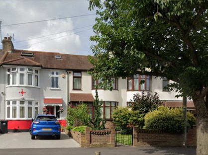 4 Bed Detached House, Wennington Road, RM13