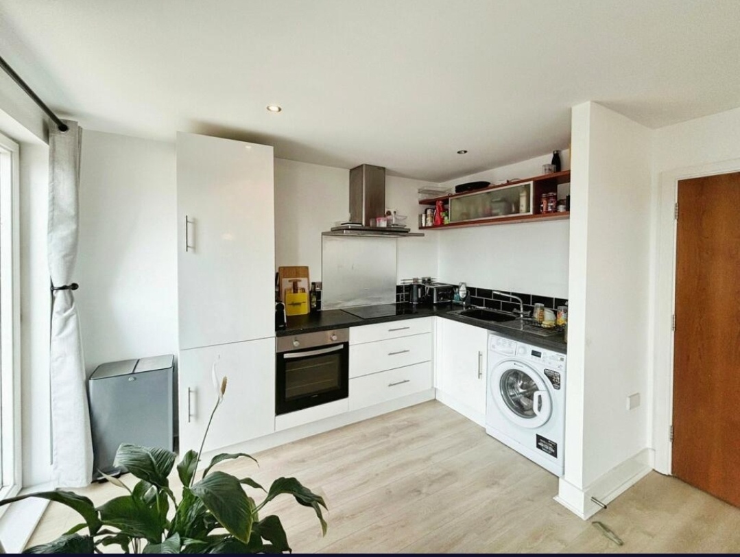 Additional image 3 of 1 Bed Flat, The Chatham, RG1, N1 7GU