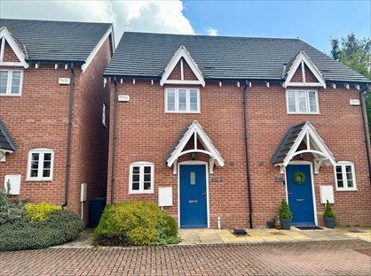 3 Bed Semi-Detached House, Storkit Lane, LE12