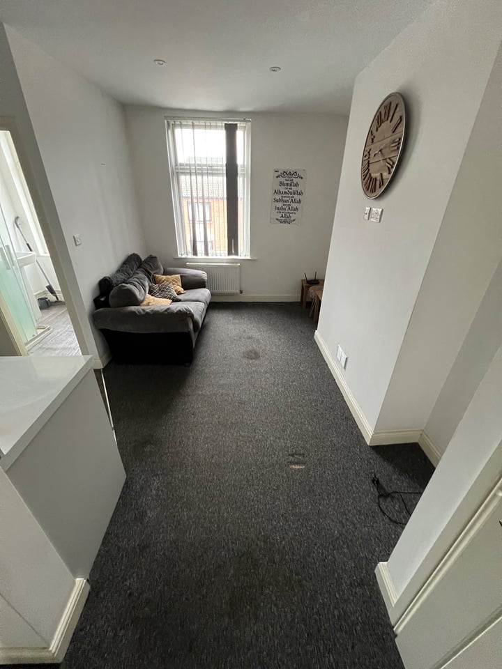1 Bed Flat, Abbey Street, DE22 photo 2