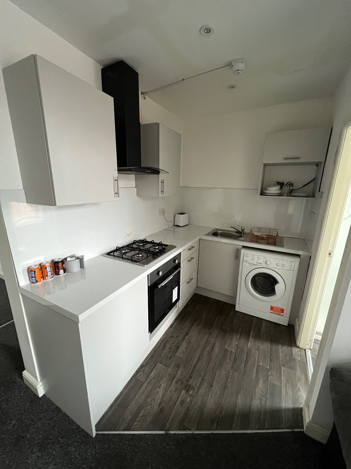1 Bed Flat, Abbey Street, DE22 photo 3