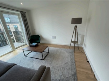 1 Bed Flat, Watson House, UB1