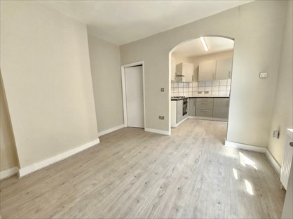 2 Bed Maisonette, University Road, SW19