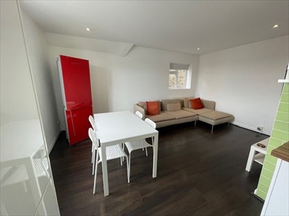 2 Bed Flat, Cranhurst Road, NW2