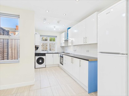 5 Bed Terraced House, Dashwood Street, DE23