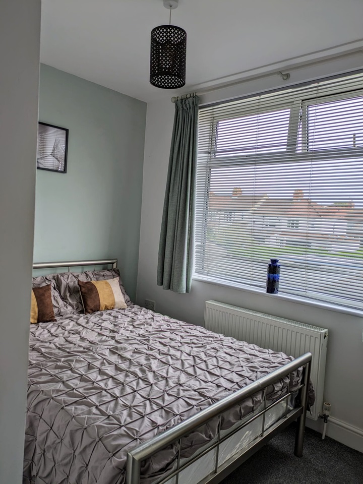 Horfield, Bristol 2 Bed Flat, Horfield, BS7 To Rent Now for £1,400.