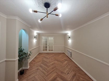 2 Bed Flat, Haydon Close, EN1