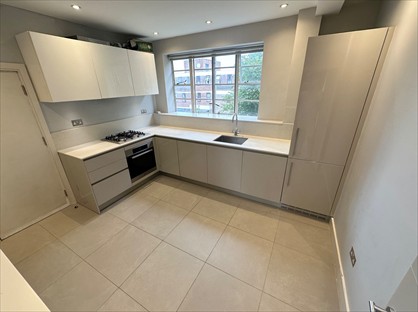 2 Bed Flat, London, NW8