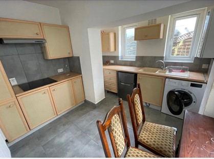 Studio Flat, Church Road, SE19