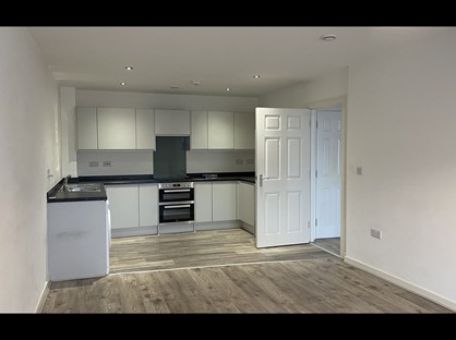 2 Bed Flat, Atlas Place, M19