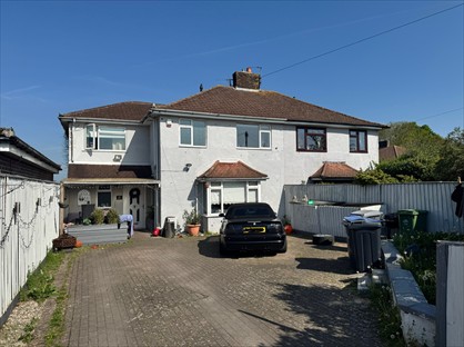 5 Bed Semi-Detached House, Blair Road, BA14