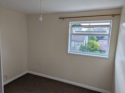 2 Bed Flat, Jersey Road, TW3