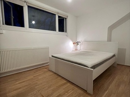 Room in a Shared House, Manor Road, W13