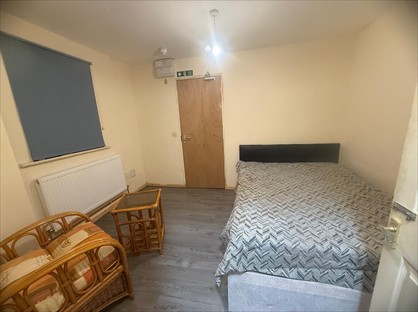 1 Bed Terraced House, High Town Road, LU2