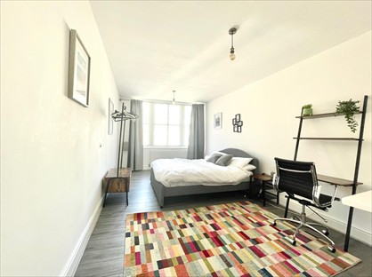 2 Bed Flat, Upper Maudlin Street, BS2