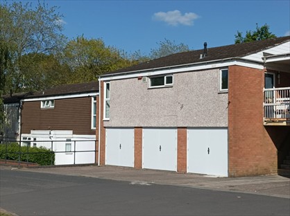 2 Bed Flat, Spring Meadow, TF7