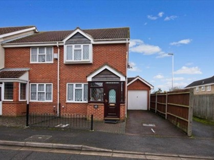 2 Bed End Terrace, Wilstone Close, UB4