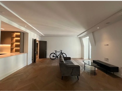 2 Bed Flat, Millbank, SW1P