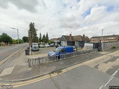 4 Bed Bungalow, Stanford-Le-Hope, SS17