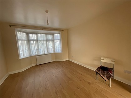 3 Bed Terraced House, Upper Town Road, UB6