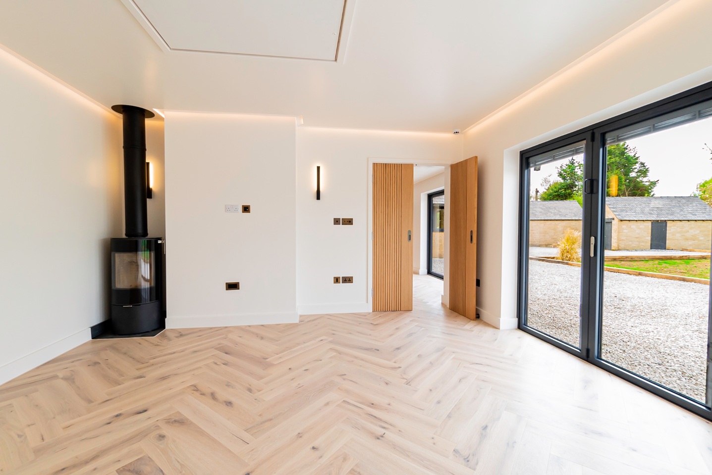 Additional image 8 of 5 Bed Detached House, Swinford Bungalow, OX29, N1 7GU