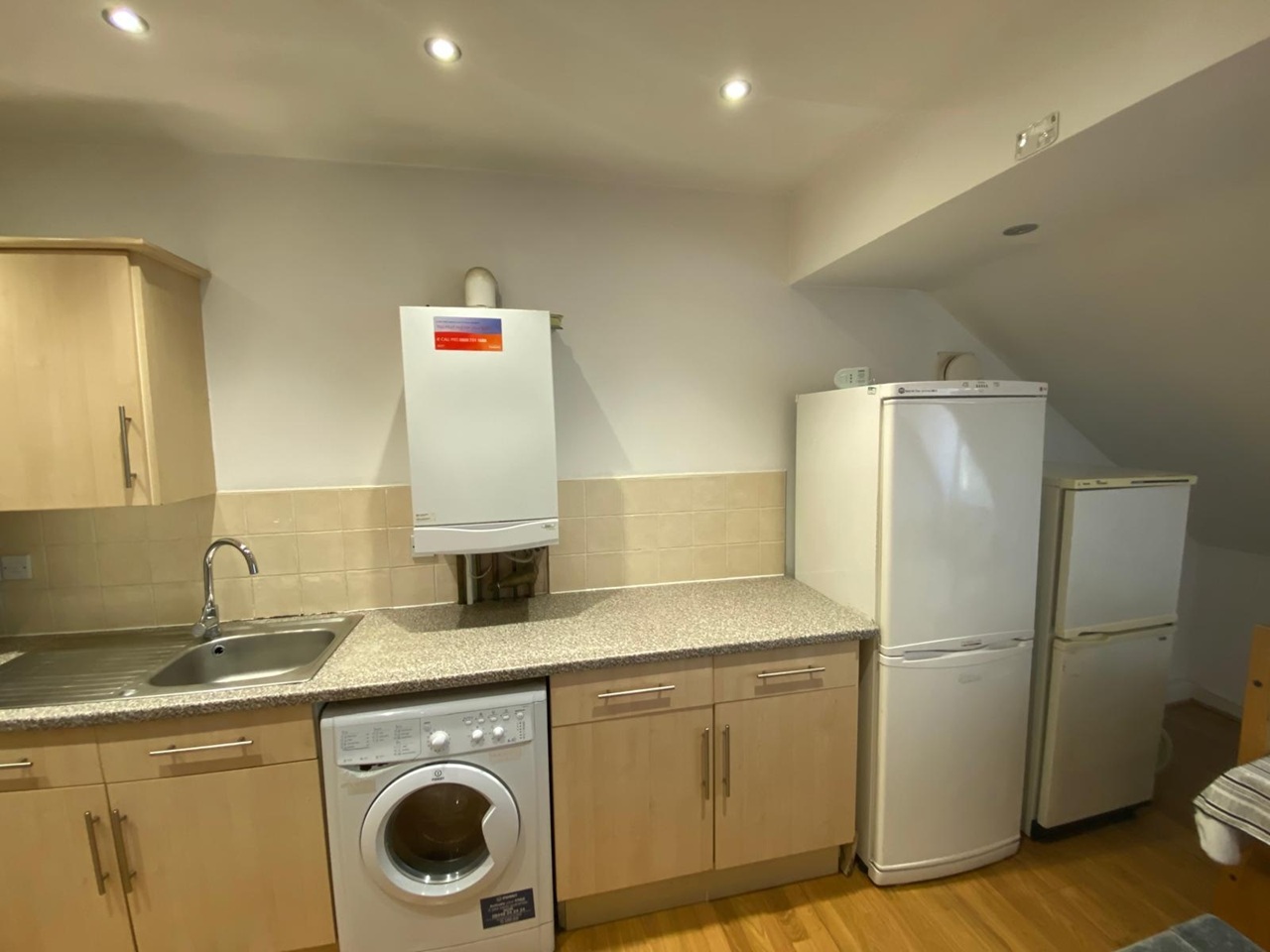 Additional image 5 of 5 Bed Flat, Chapel Court, NG7, N1 7GU