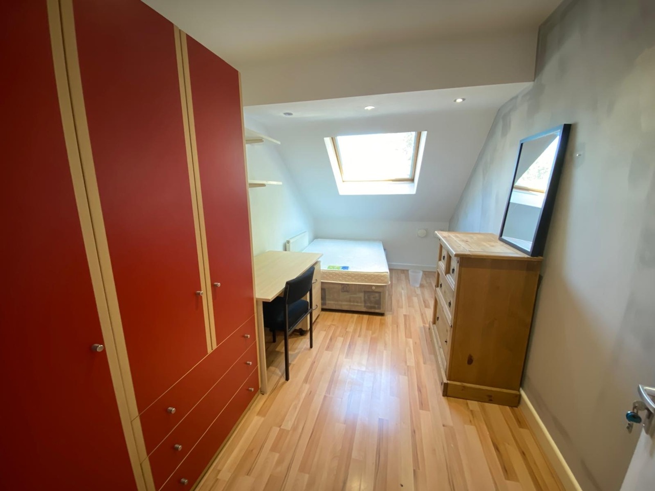 Additional image 7 of 5 Bed Flat, Chapel Court, NG7, N1 7GU