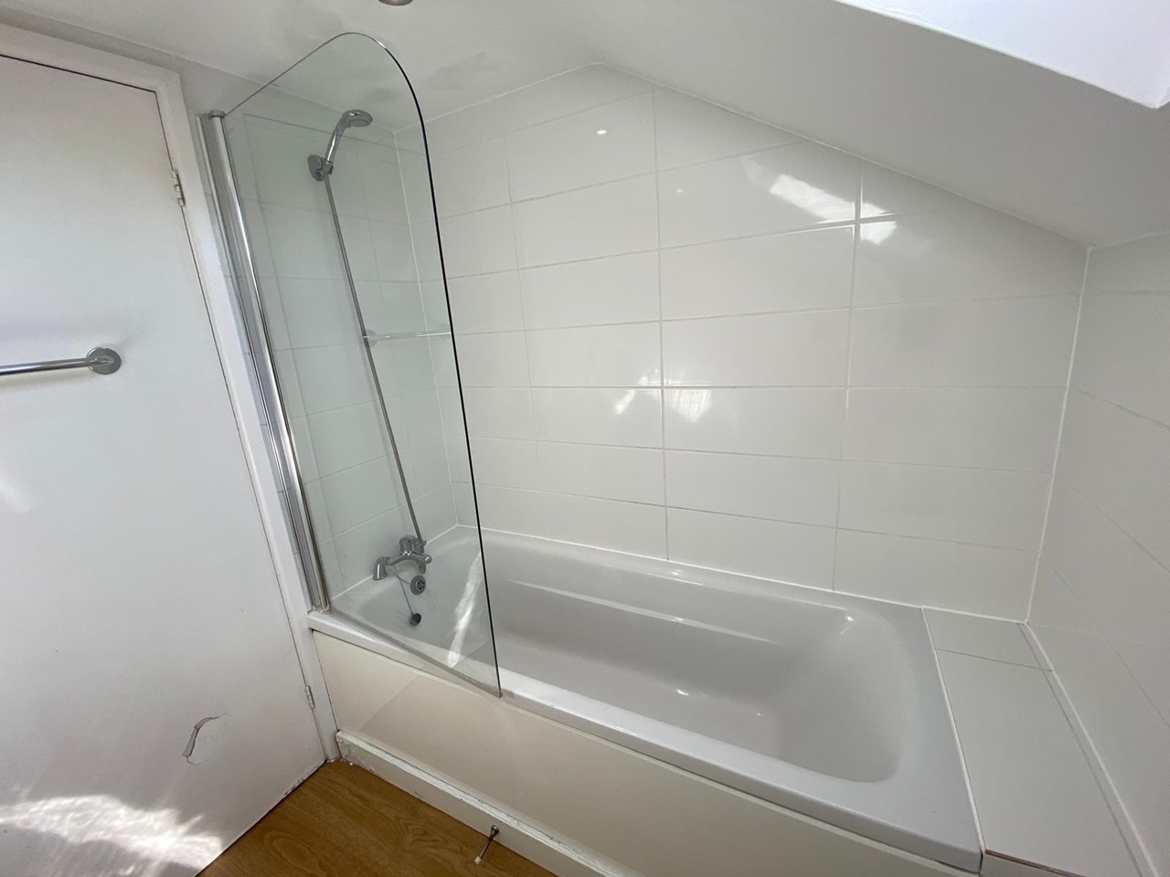 Additional image 11 of 5 Bed Flat, Chapel Court, NG7, N1 7GU