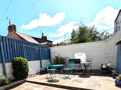 Room in a Shared House, Queen Street, DG1