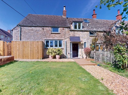 2 Bed Semi-Detached House, Tyte End, OX7