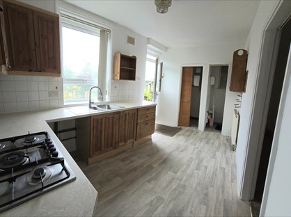 3 Bed Terraced House, Mauncer Crescent, S13