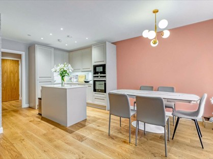 3 Bed Terraced House, Thonrey Close, NW9