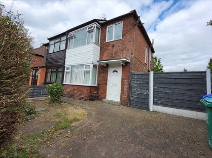 2 Bed Semi-Detached House, Lees Street, M18
