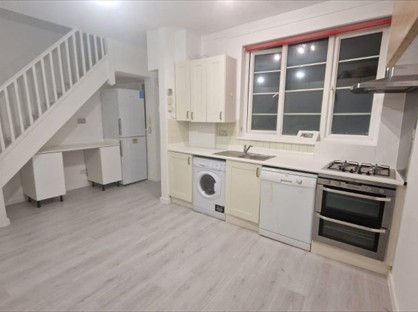 Room in a Shared House, Nelson Rd, TW2