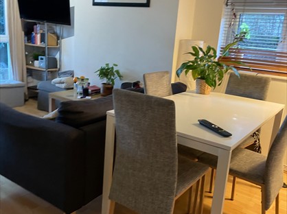 Room in a Shared House, Batman Close, W12