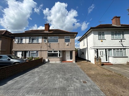 3 Bed Semi-Detached House, Balmoral Drive, UB4
