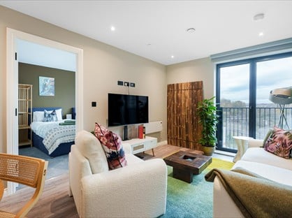 2 Bed Flat, Springwell Gardens, LS12