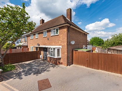 4 Bed Semi-Detached House, Crossway, SW20