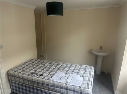 Room in a Shared House, Treforest, CF37