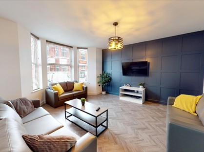 Room in a Shared House, Ampthill Road, L17