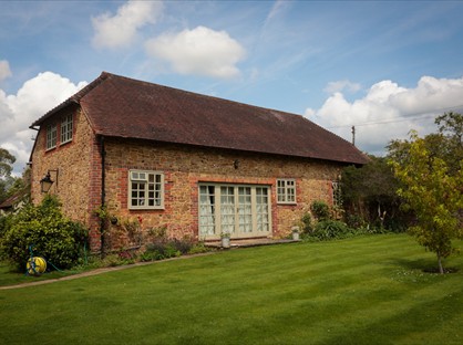 4 Bed Detached House, Thorncombe Street, GU5