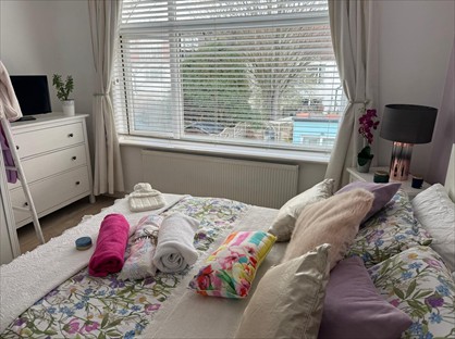 Room in a Shared House, Pendennis Road, N17