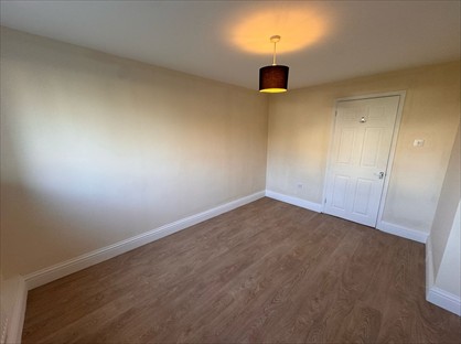 2 Bed Flat, Warren Avenue, CR2