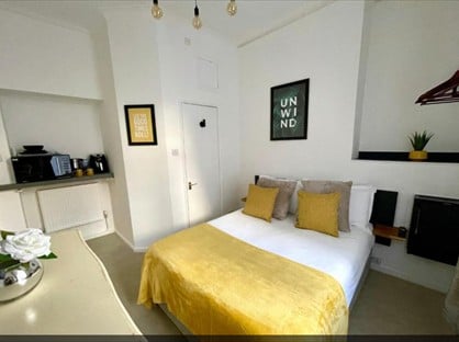 1 Bed Flat, Hotel Rooms Ensuite, BN2