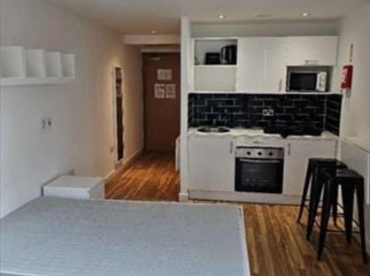 Studio Flat, David Lewis Street, L1