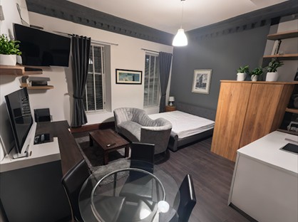 Studio Flat, Paisley Road West, G51