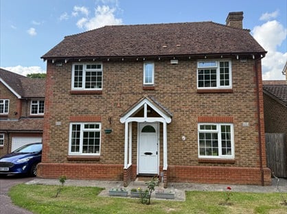 4 Bed Detached House, Brindles Field, TN9