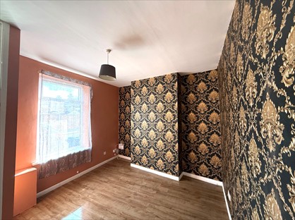 2 Bed End Terrace, Tunnard Street, DN32