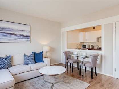 1 Bed Flat, Luke House, SW1P