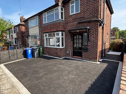 3 Bed Semi-Detached House, Ash Grove, M43